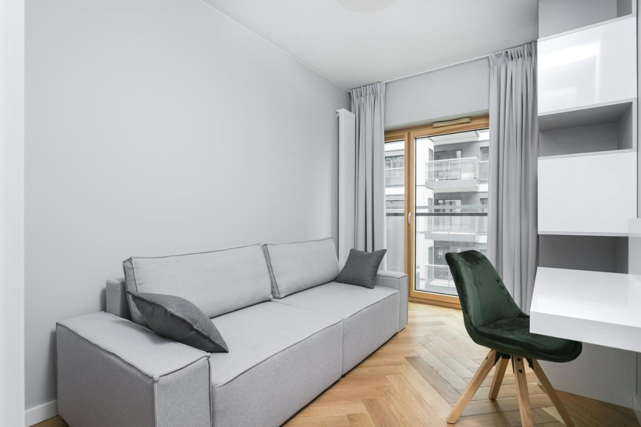 Luxury Apartments Mennica Residence - Golden Apartments - City Center Varsó Kültér fotó