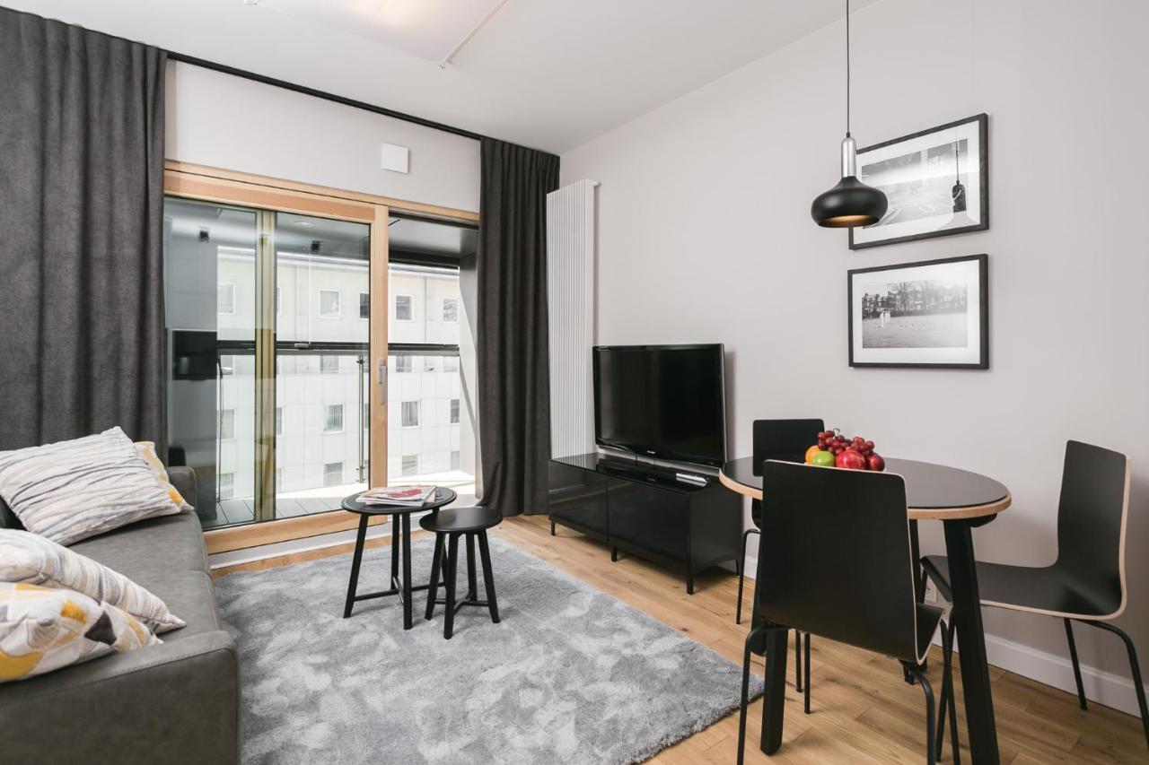 Luxury Apartments Mennica Residence - Golden Apartments - City Center Varsó Kültér fotó